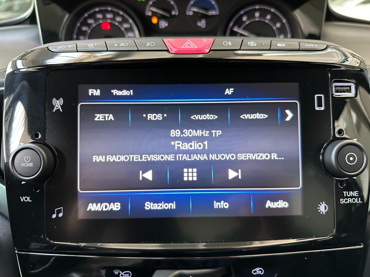 Lancia Ypsilon 1.0 firefly hybrid Gold Plus s&s 70cv 5p.ti-Camera-Carplay