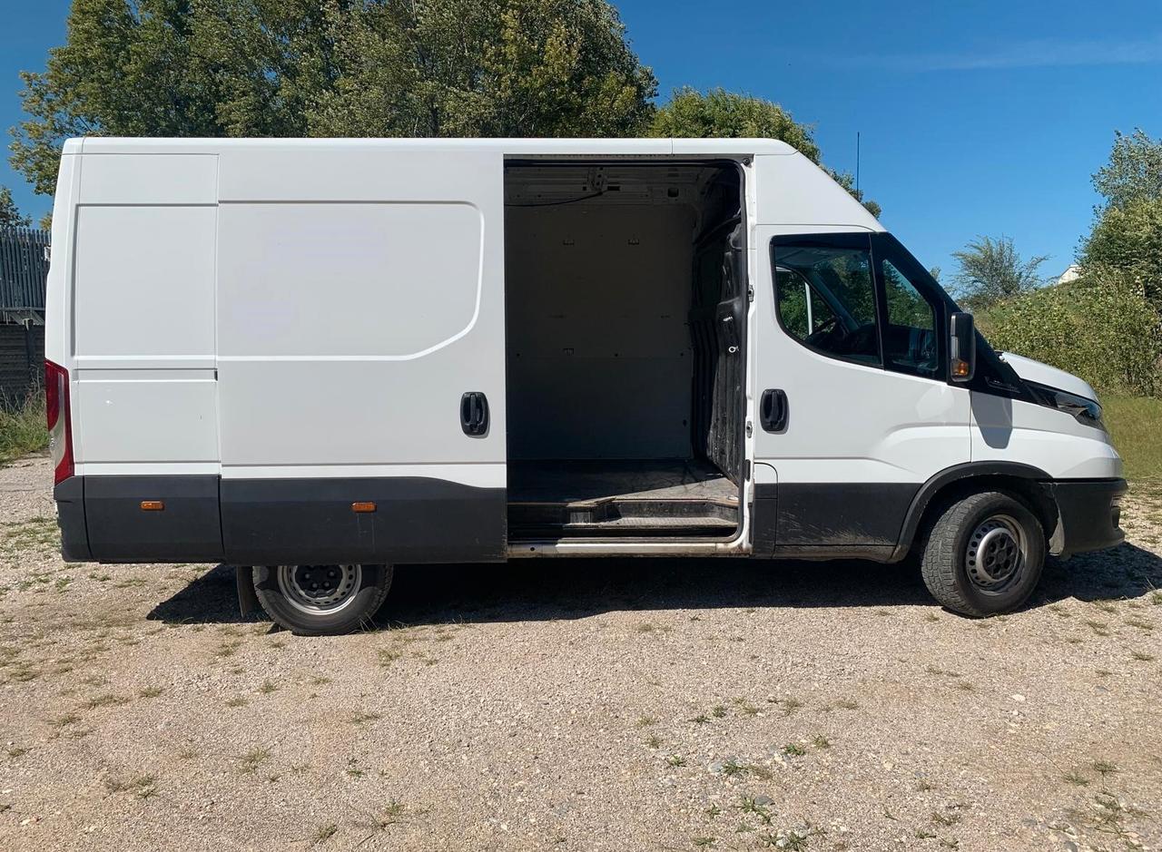 Iveco Daily 35-140 hi matic 6 M. Automat. Unicoprop