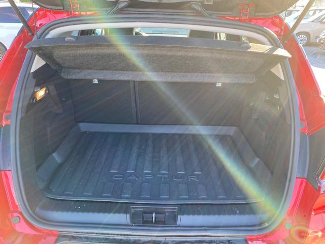 RENAULT Captur Full Hybrid E-Tech 145 CV Intens