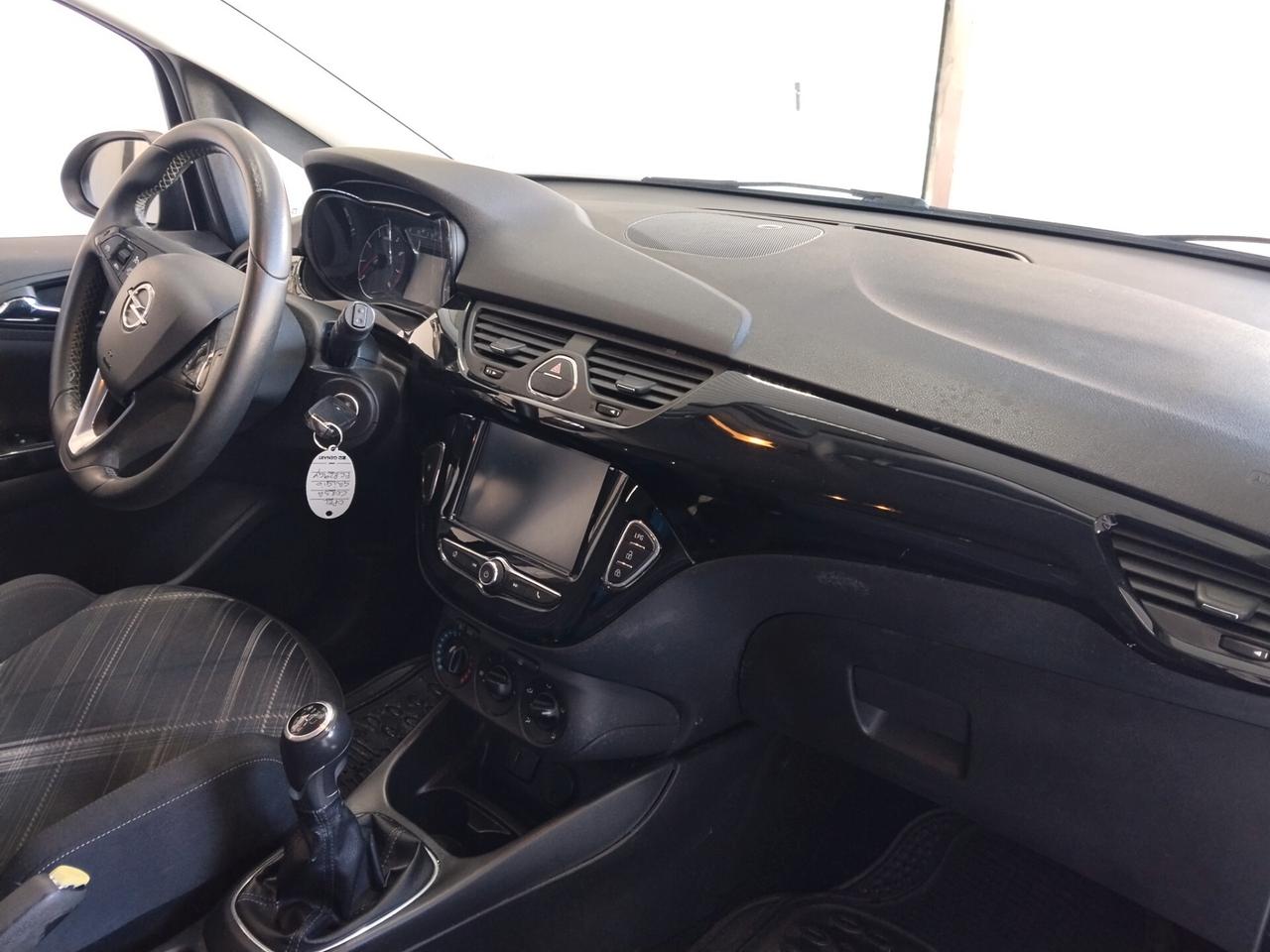 Opel Corsa 1.4 bnz/ GPL 2016 CON GARANZIA