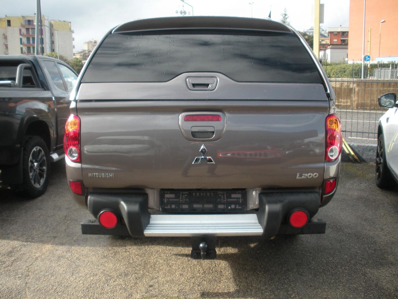 Mitsubishi L200 2.5 DI-D/136CV DC Intense DPF ''HAIR''