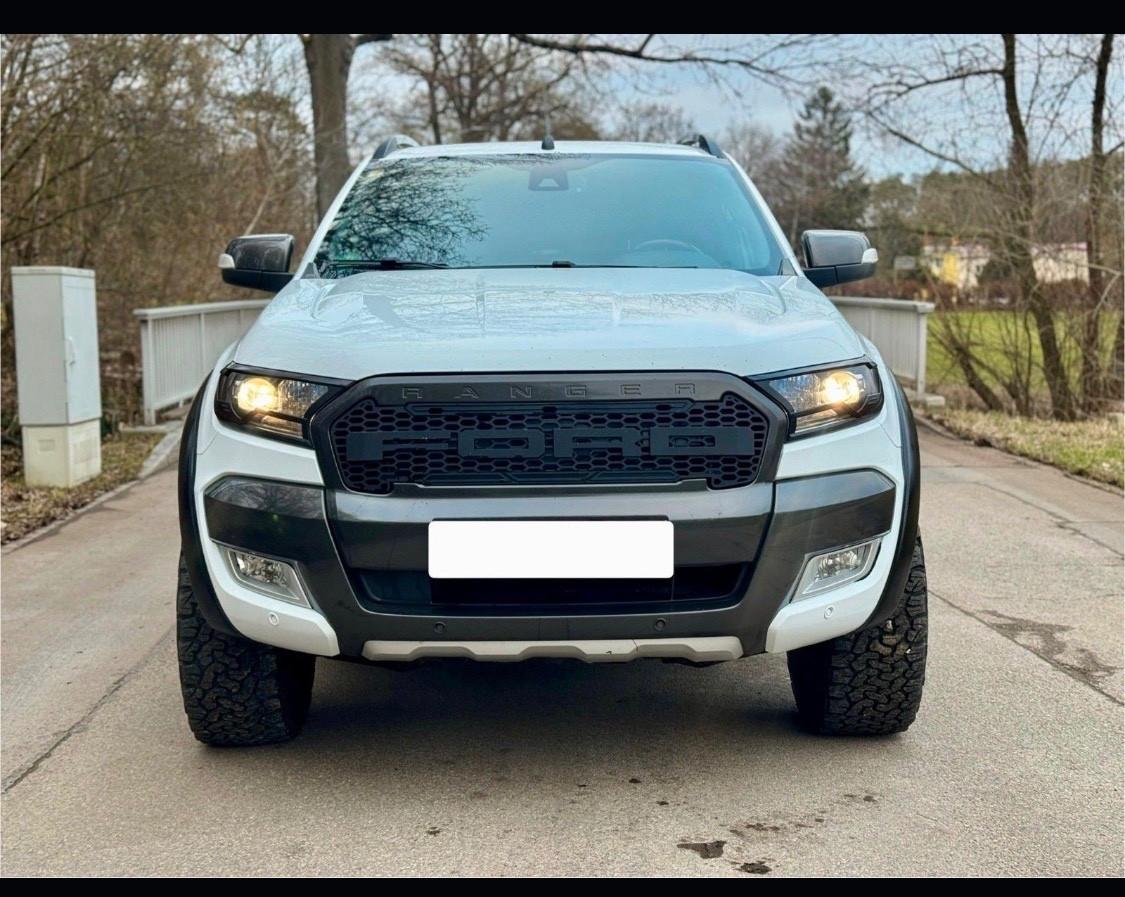 Ford Ranger 3.2 TDCi aut. DC Wildtrak 5 posti * Pack Raptor