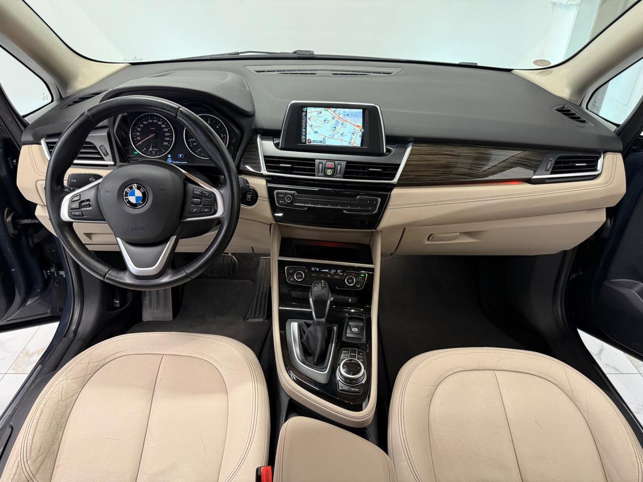Bmw Serie 2 Gran Tourer 218d Luxury 7 POSTI