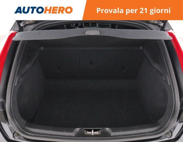 VOLVO V40 D4 Geartronic R-design Kinetic