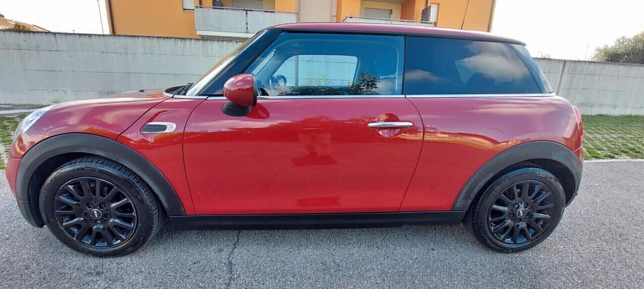 MINI ONE 1,5 DIESEL 95 CV HYPE LEGA TELEFONO SENSORI RADAR FULL LED IMPECCABILE X NEOPATENTATI