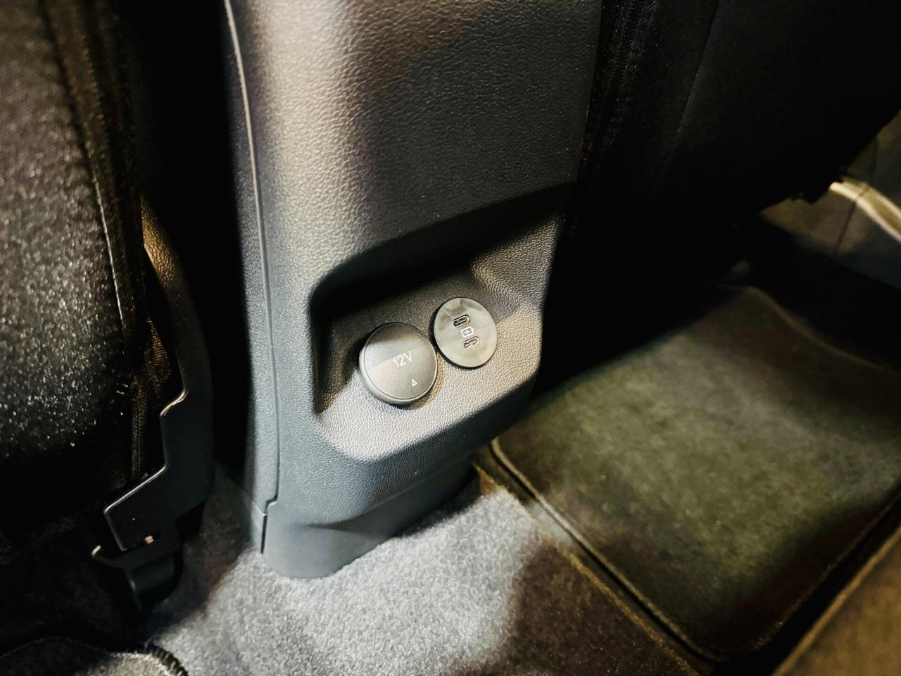 Ford Puma 1.0 Hybrid 125 Titanium R.Cam//CarPlay/Restyling/LED