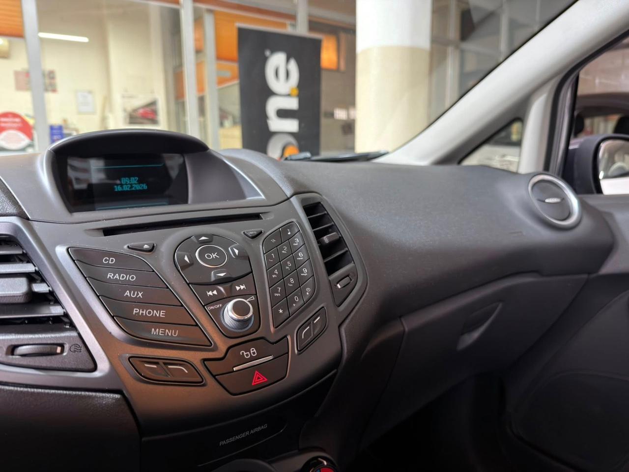 Ford Fiesta 1.5 TDCi 75CV 5 porte Black & White Edition