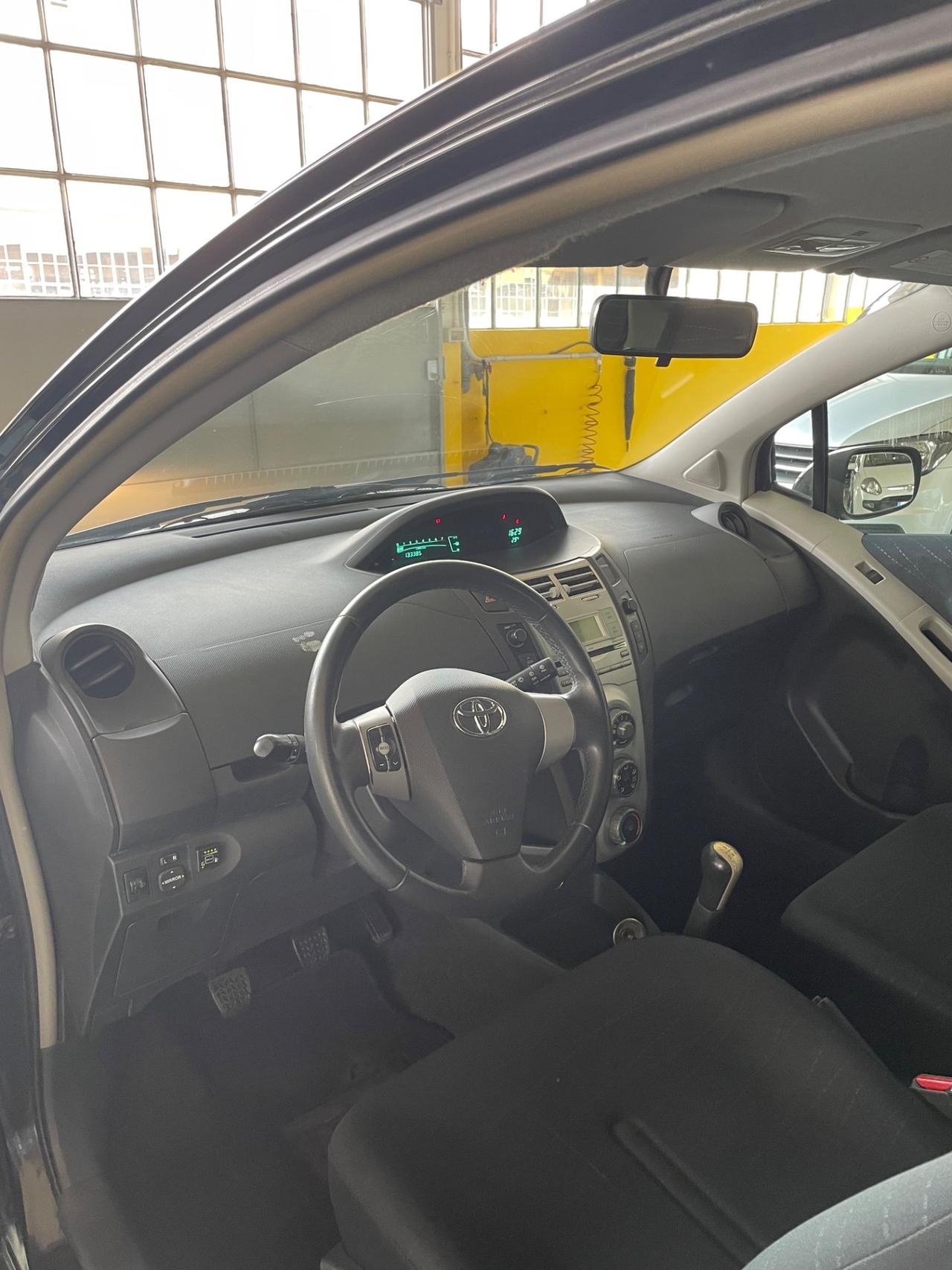 Toyota Yaris 1.0 Gpl VALIDO FINO AL 2032