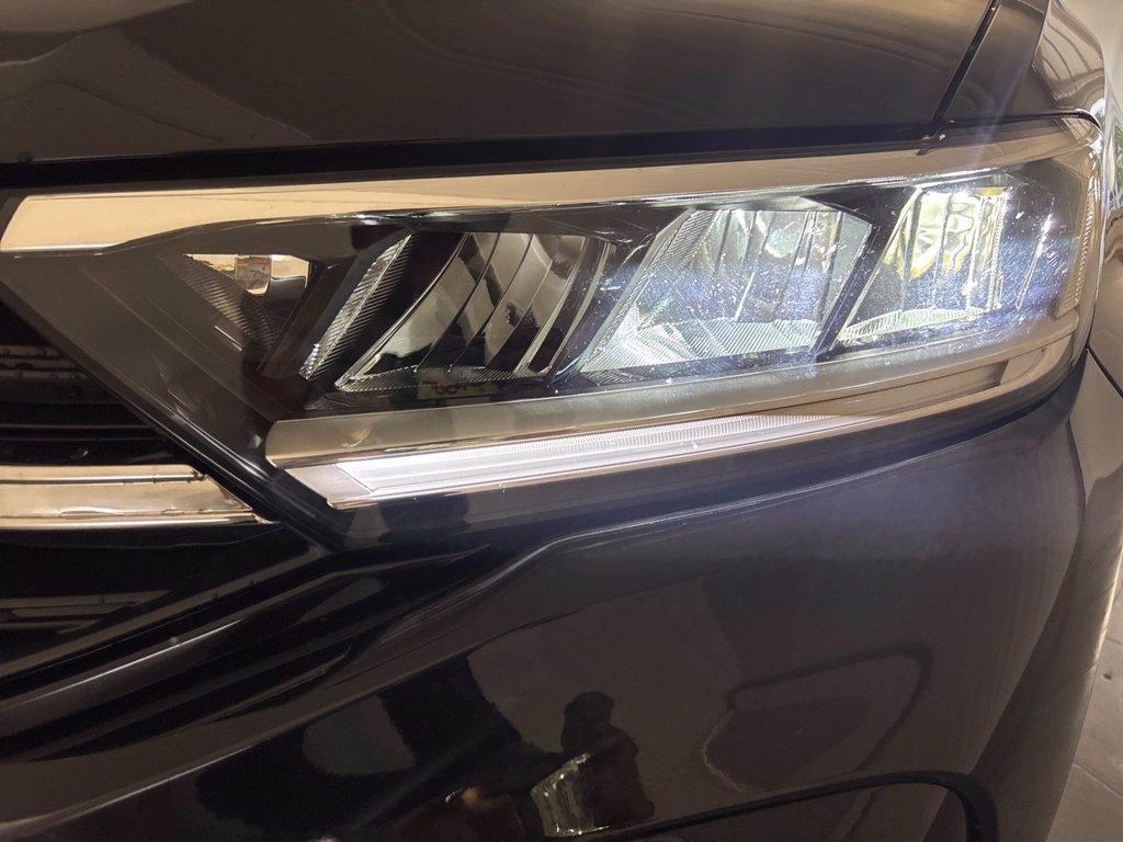 VOLKSWAGEN T-roc 1.5 tsi r-line dsg del 2024
