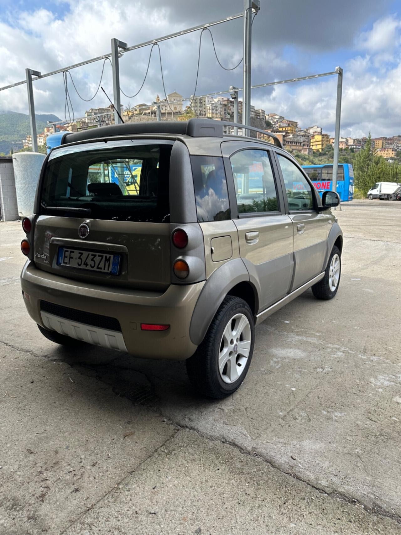 Fiat Panda 1.3 MJT 4x4 Cross, COME NUOVA