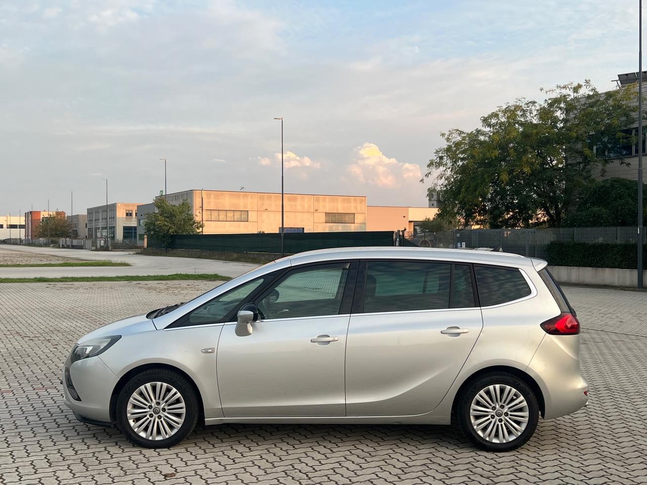 Opel Zafira Tourer 2.0 CDTi 130CV aut. Cosmo