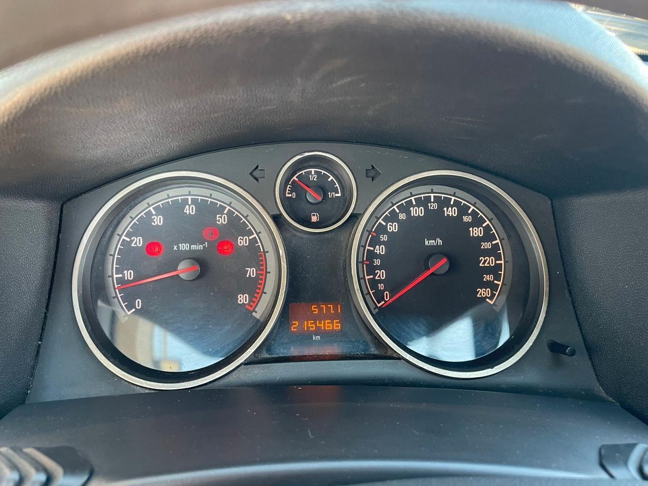 Opel Astra 1.4 16V Twinport 5 porte Enjoy