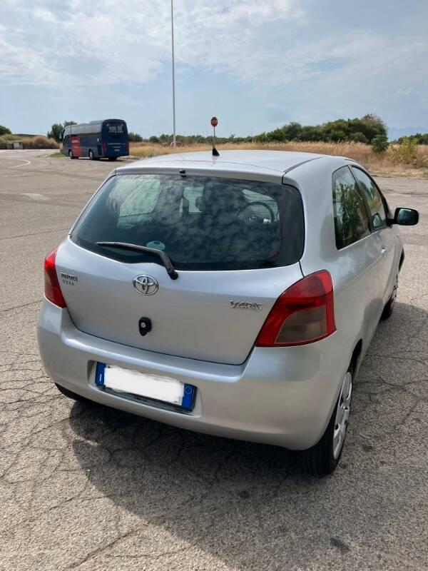 Toyota Yaris 3 Porte 1.0 Sol 3p