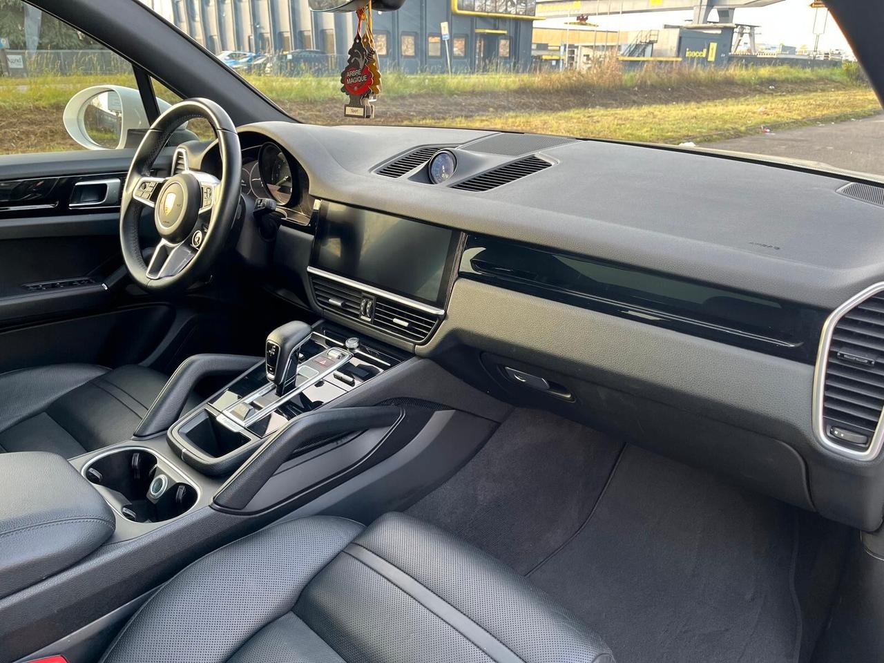 Porsche Cayenne 3.0 V6 E-Hybrid