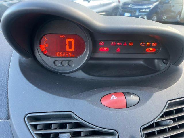 RENAULT Twingo 1.2 BENZ 58 CV 8V ADATTA A NEOPATENTATI