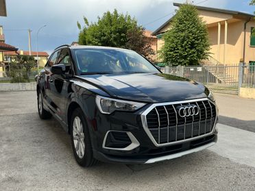 Audi Q3 SPB 35 TDI S tronic line edition - INTERNI PELLE