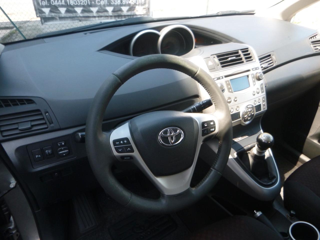 Toyota Verso 2.0 D Sol 7 posti