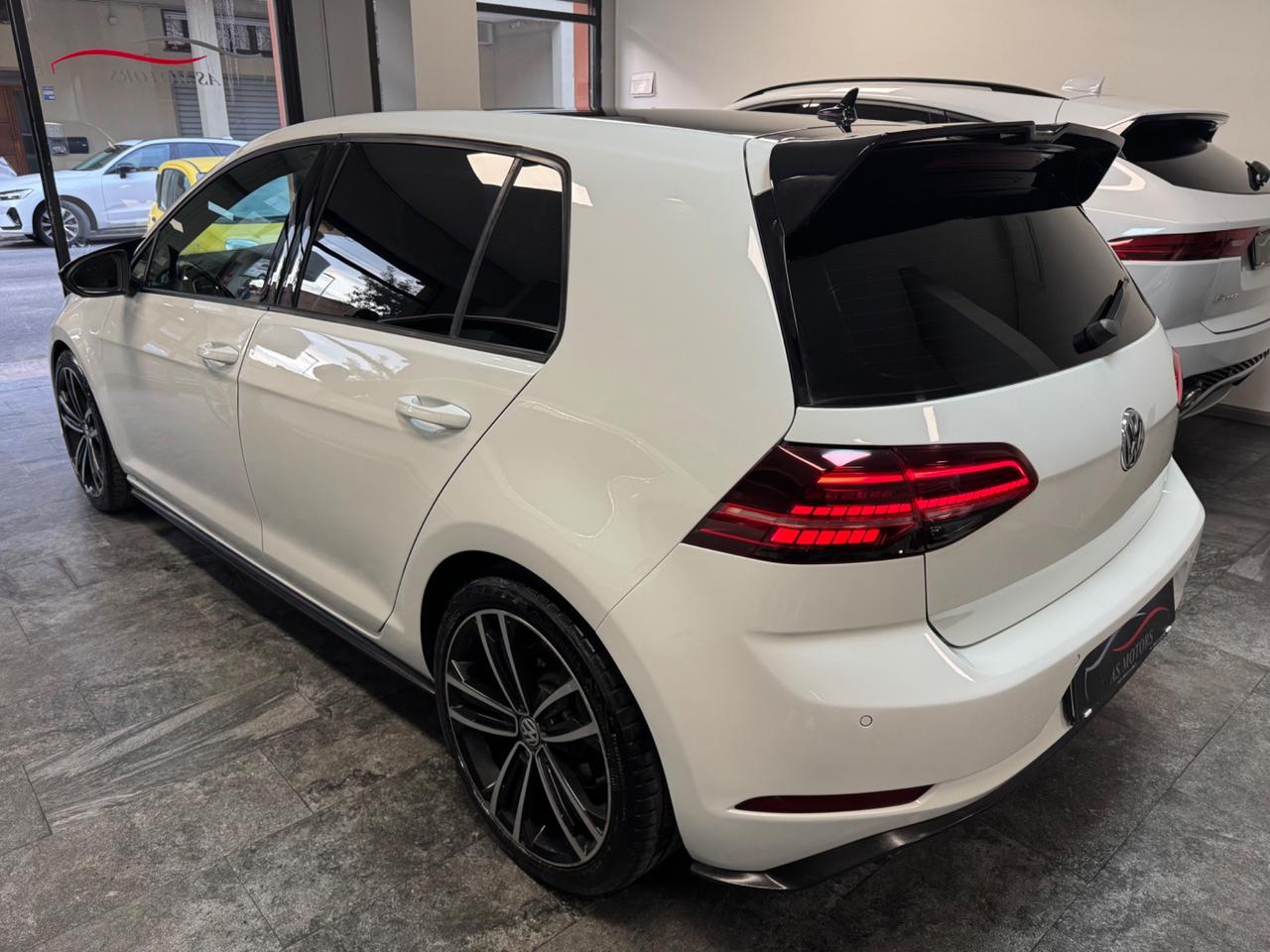 Volkswagen Golf 7.5 GTD 2.0 TDI 184 Cv DSG Finanziabile