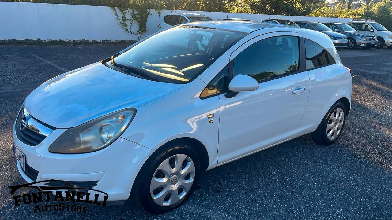 Opel Corsa 1.2 3 porte Club