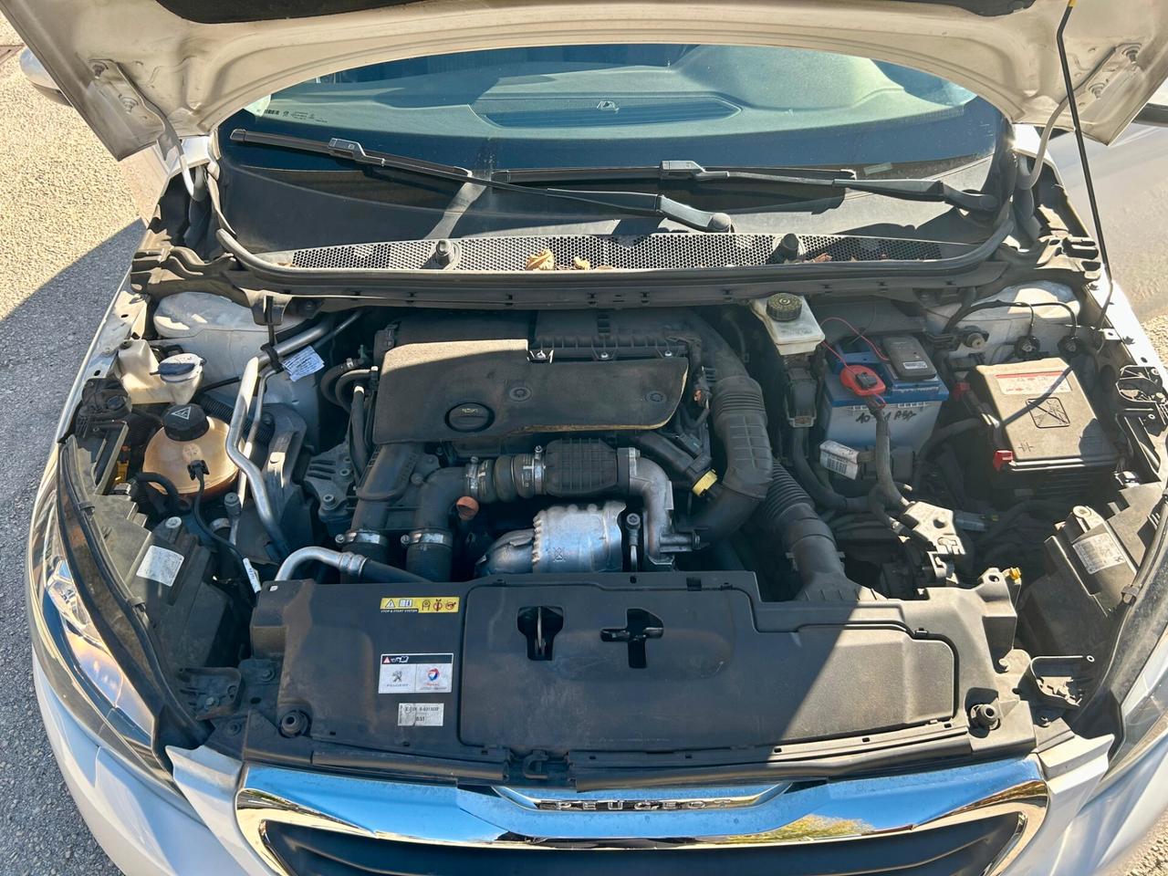 Peugeot 308 BlueHDi 150 S&S SW Allure