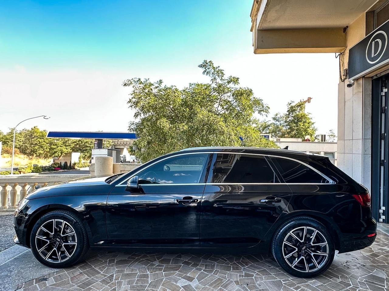Audi A4 Avant 2.0 TDI 190 CV ultra S tronic Business#AUTO#LED#NAVI