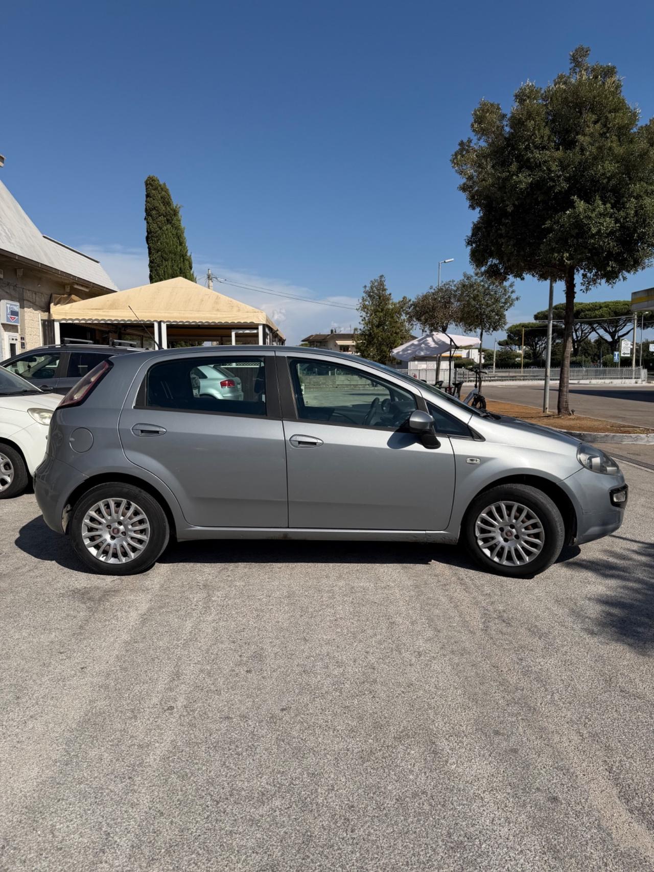 Fiat Grande Punto 1.4 5 porte S&S Dynamic NEOPATENTATI
