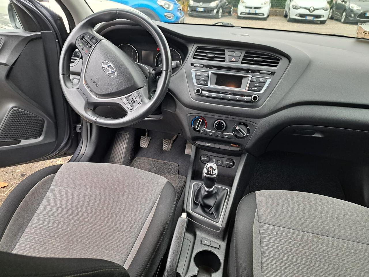 Hyundai i20 1.1 CRDi 12V 5 porte Comfort-NEOPATENTATI EURO 6