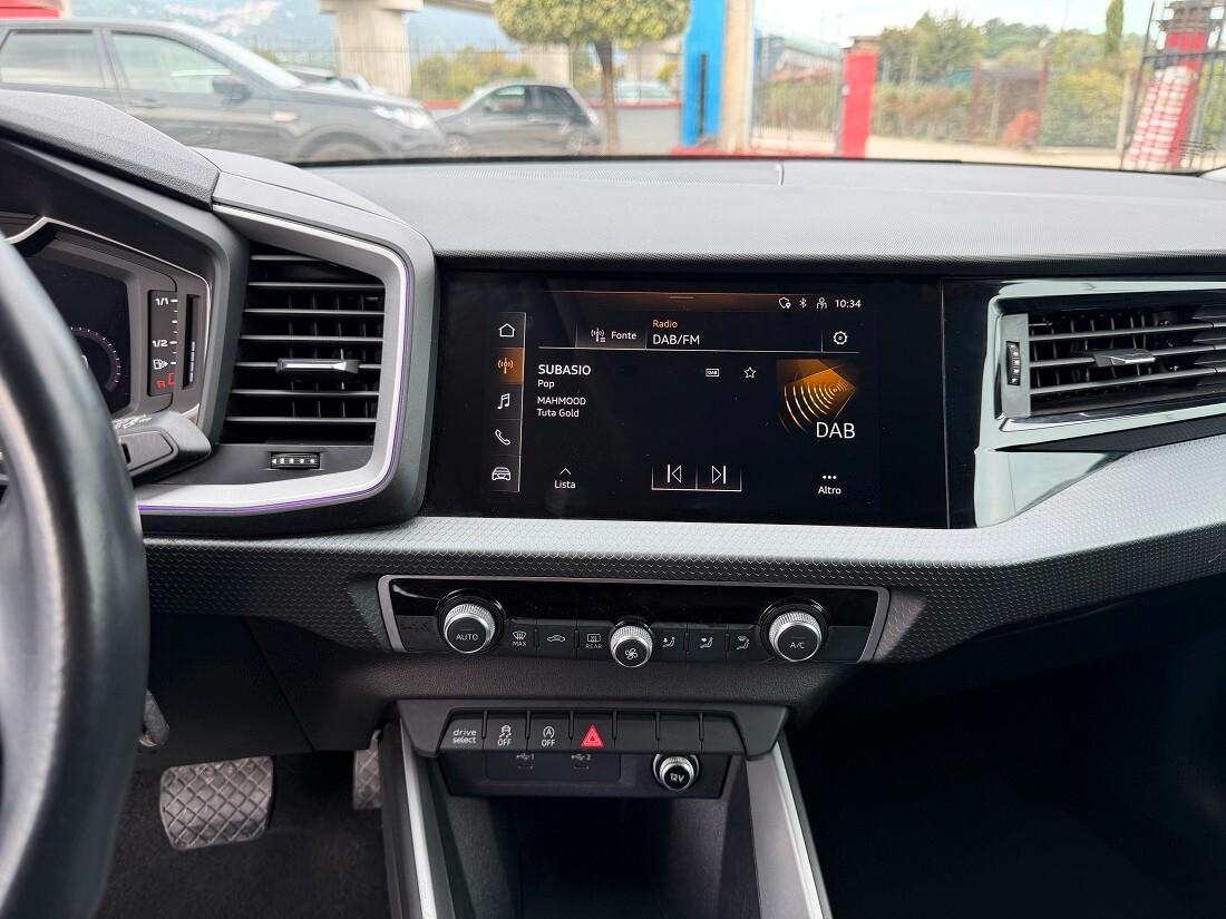 Audi A1 SPB TFSI S tronic line edition