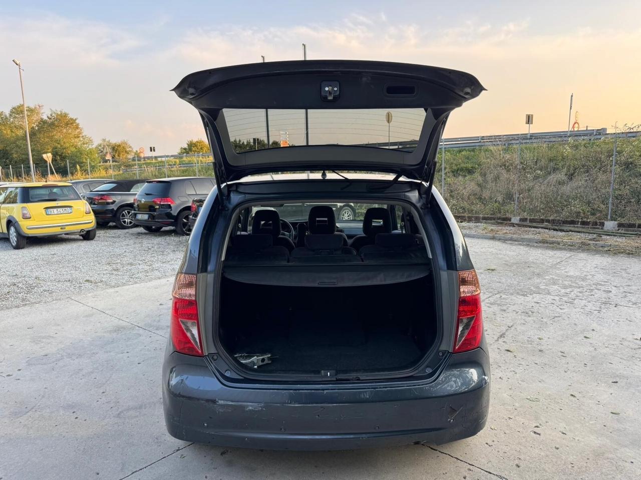 Honda FR-V 2.2 16V i-CTDi TURBINA ROTTA