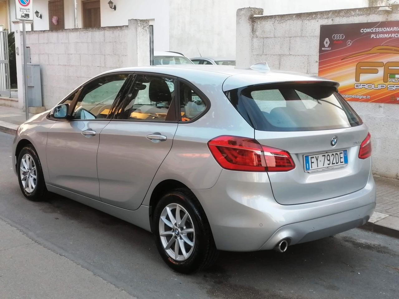 Bmw 216d Active Tourer Luxury *NAVI - 2016