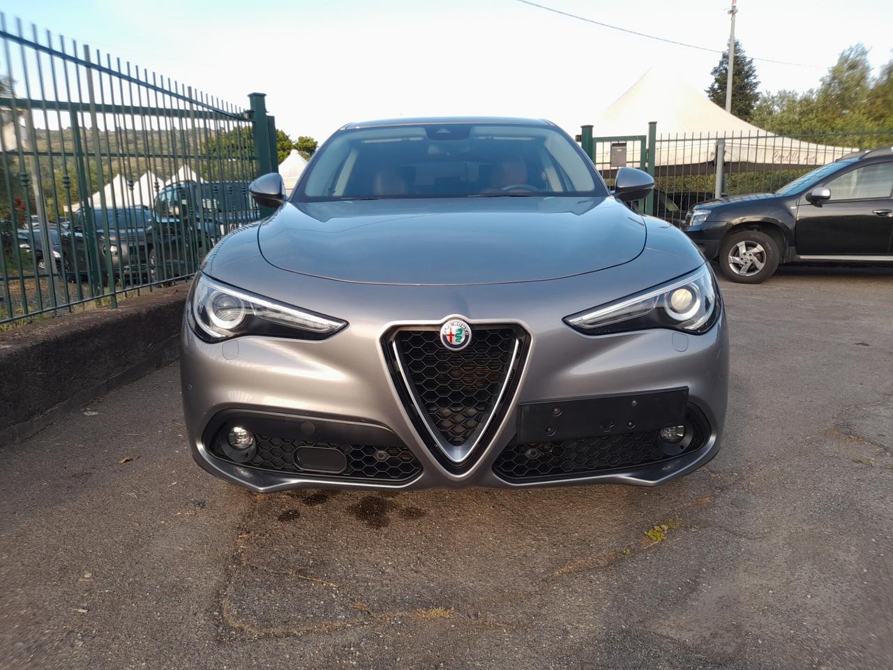 Alfa Romeo Stelvio 2.2 Turbodiesel 150 CV AT8 RWD Super