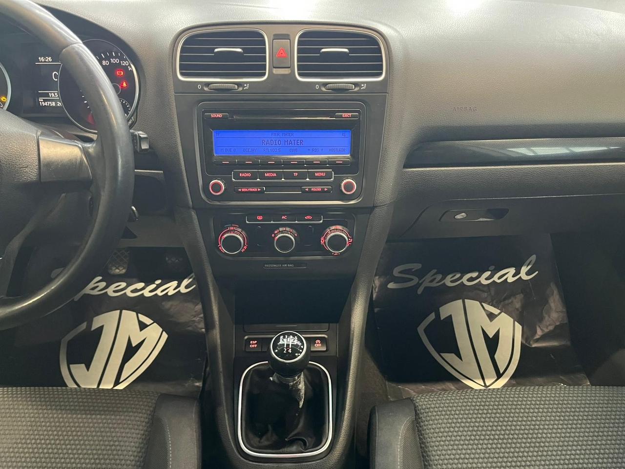 Volkswagen Golf 1.6 TDI DPF 5p. Comf. BlueM. Tech. OK NEOPATENTATI