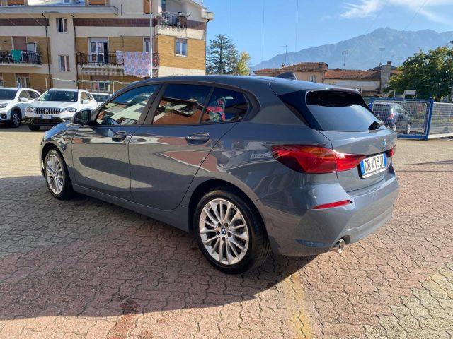 BMW 118 i 5p. Advantage Autom.