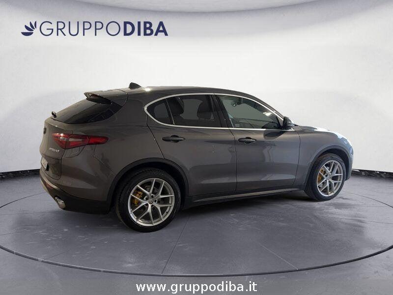 Alfa Romeo Stelvio 2017 Diesel 2.2 t Lusso Q4 210cv auto