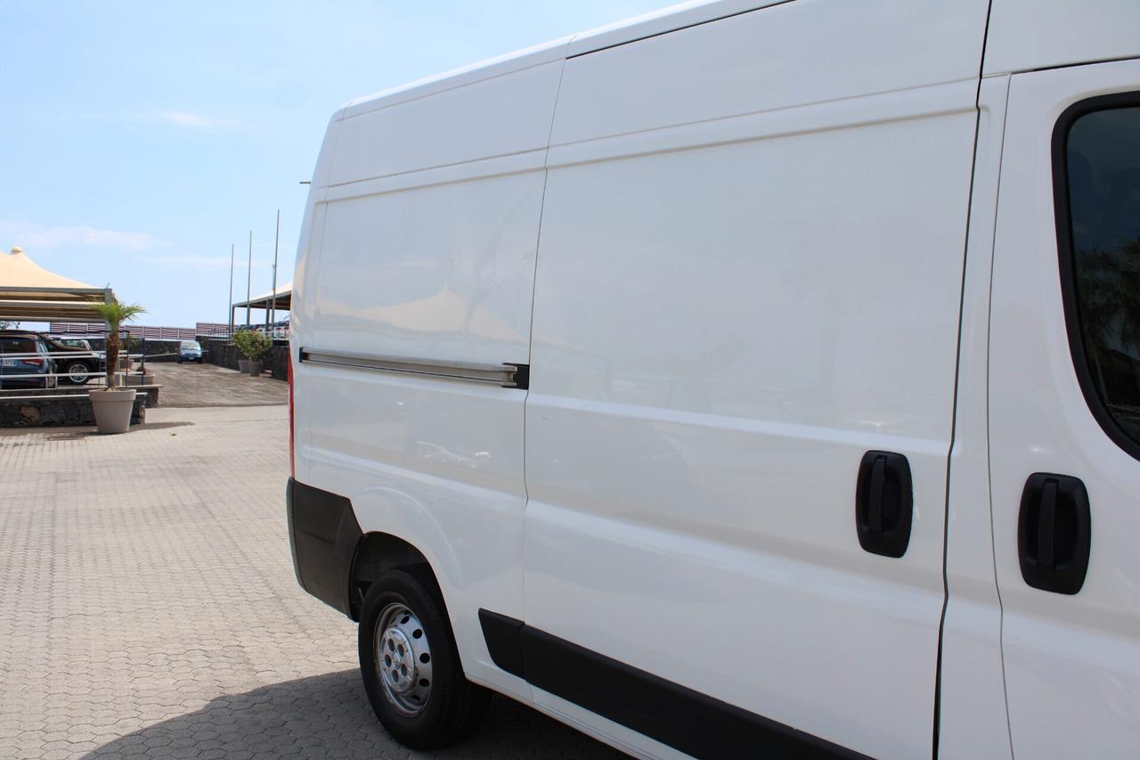 PEUGEOT BOXER 330 BLUEHDI 140 CV