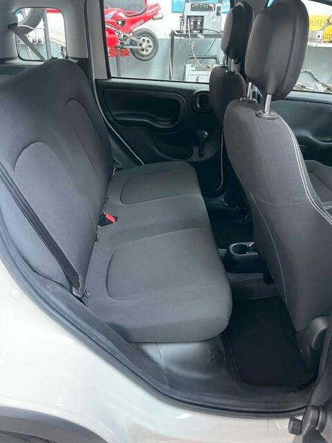 Fiat Panda 1.0 FireFly S&S Hybrid City Life Schermo Digitale Aziendale