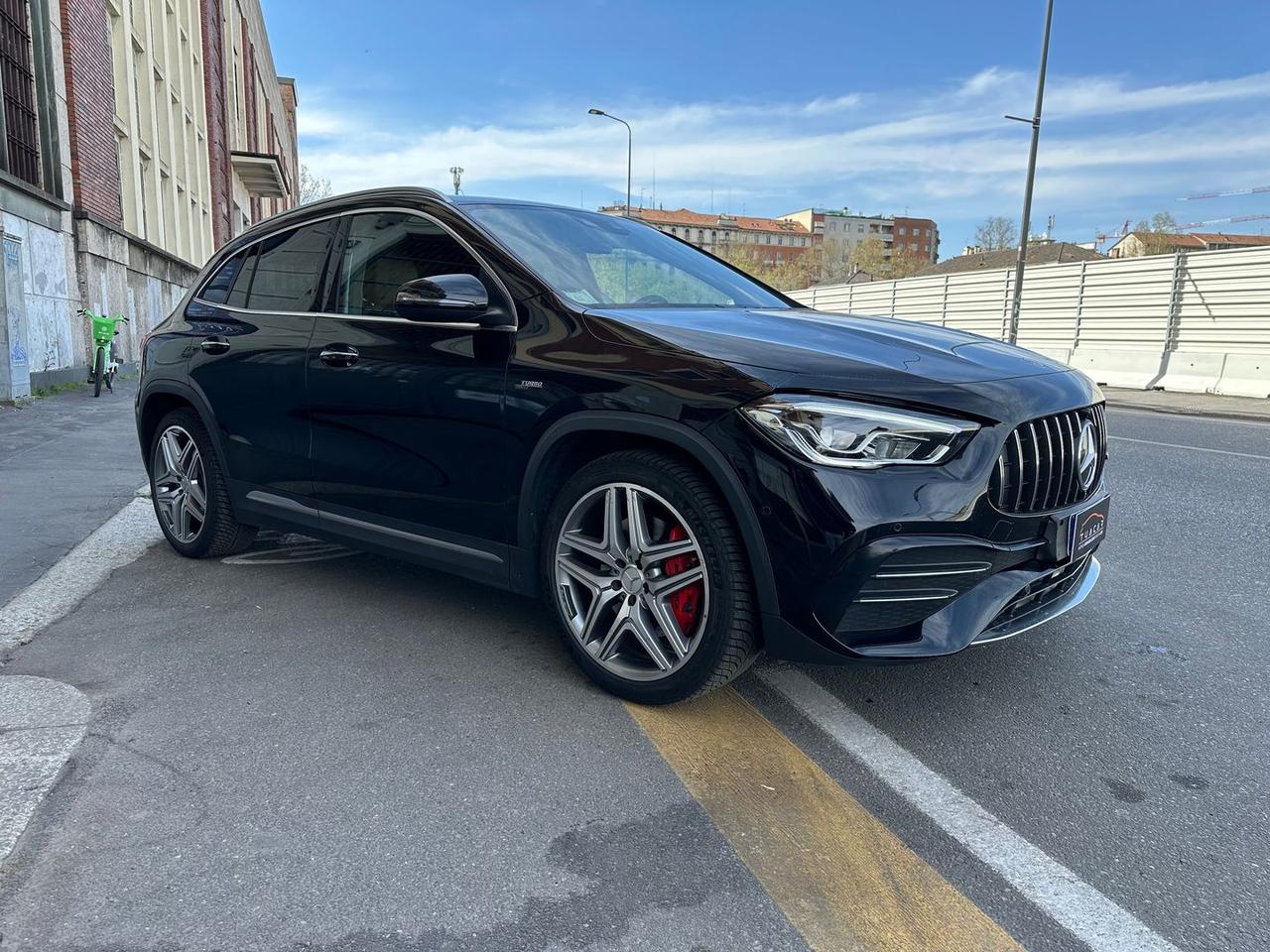 Mercedes-Benz GLA 35 AMG Premium #10246