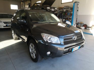 Toyota RAV 4 RAV4 2.2 D-4D 136 CV DPF Sol