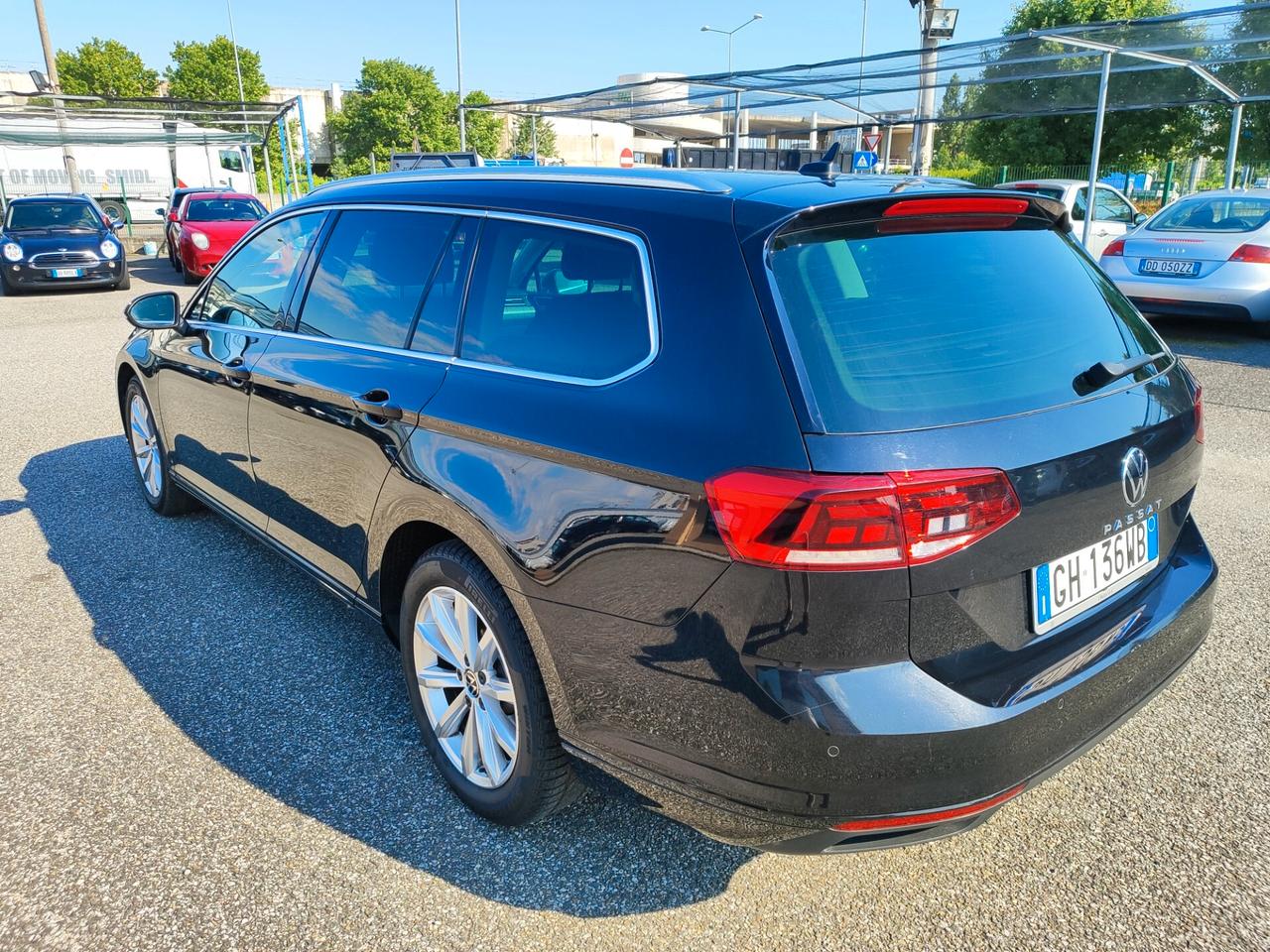 Volkswagen Passat Variant 2.0 TDI SCR 122 CV EVO DSG Business