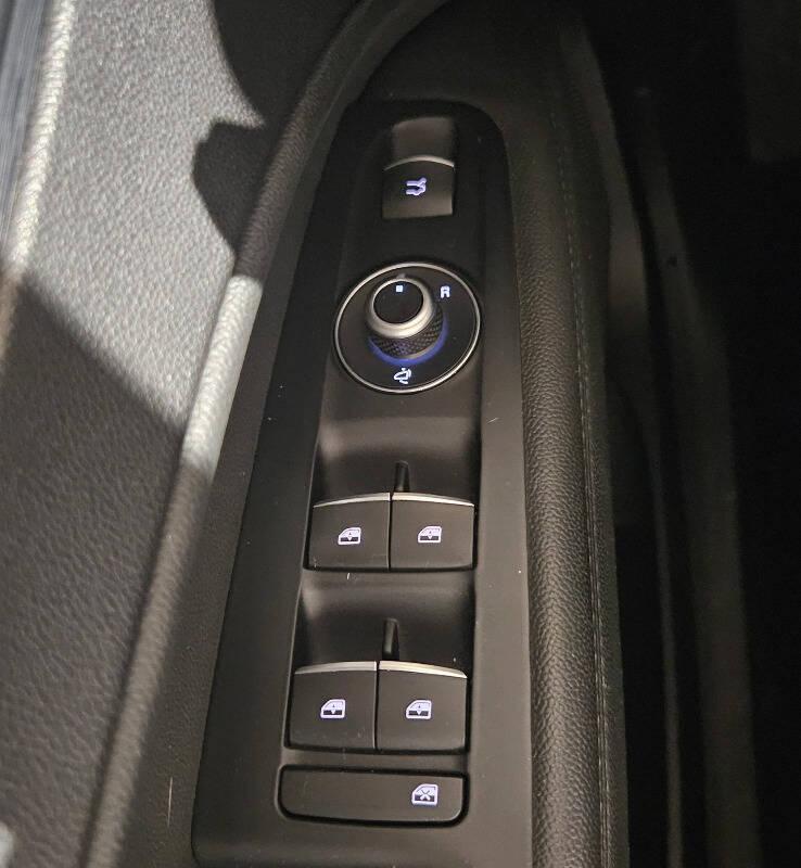 Alfa Romeo Stelvio 2.2 t Business rwd 160cv auto my19