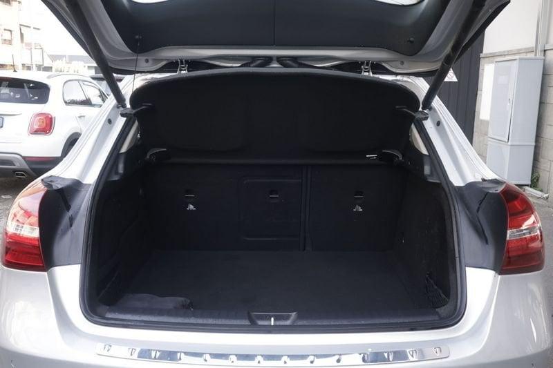 Mercedes-Benz GLA Mercedes-Benz GLA 200 d Automatic 4Matic Sport 100KW ANNO 2018