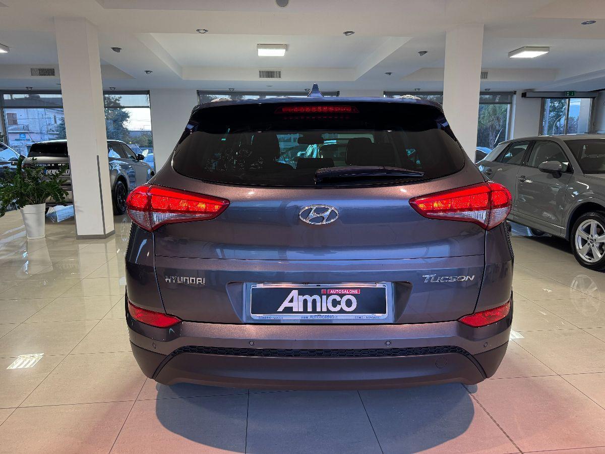 HYUNDAI - Tucson - 1.7 CRDi XPossible Solo 100.000km