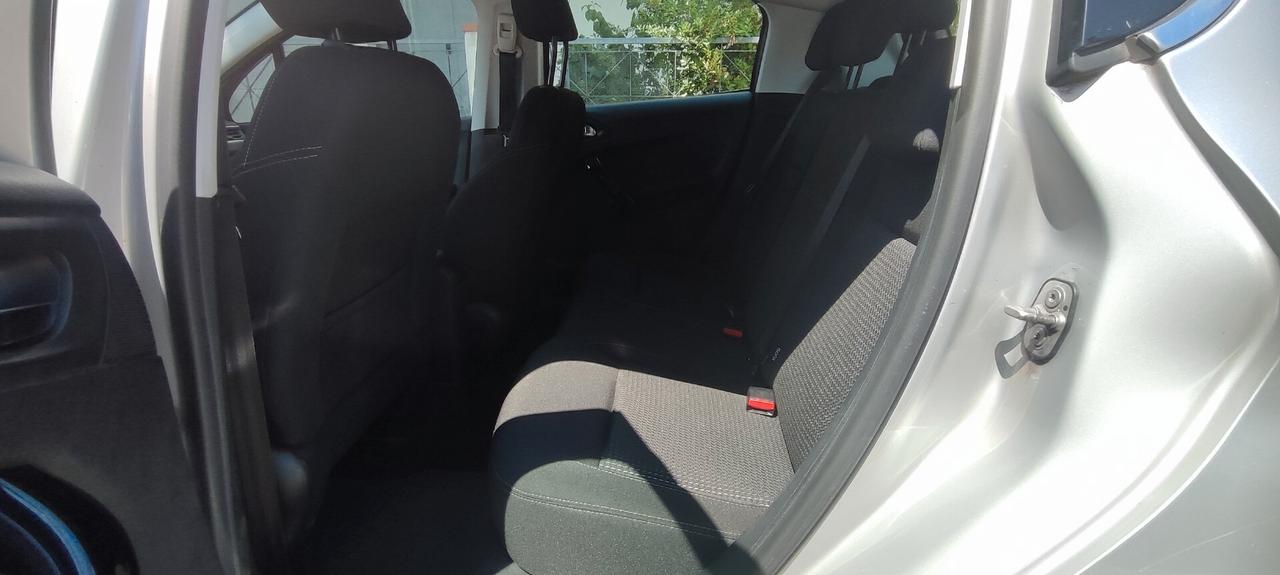 Peugeot 208 PureTech 82 5 porte Allure - KIT DISTRIBUZIONE NUOVO