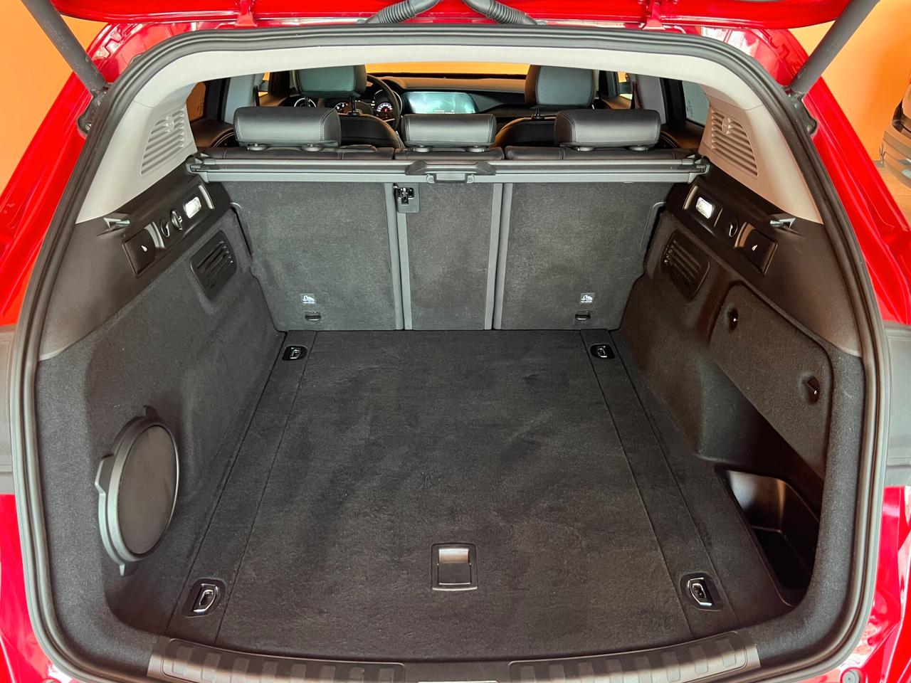 Alfa Romeo Stelvio 2.2 Turbodiesel 180 CV AT8 RWD Business