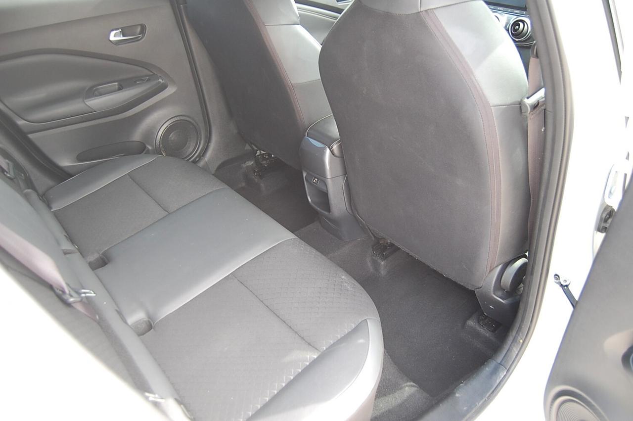 Nissan Juke 1.0 DIG-T 114 CV N-Connecta