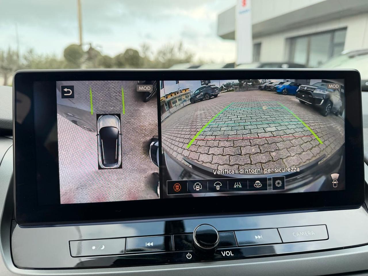 Nissan Qashqai MHEV 140 CV N-Connecta