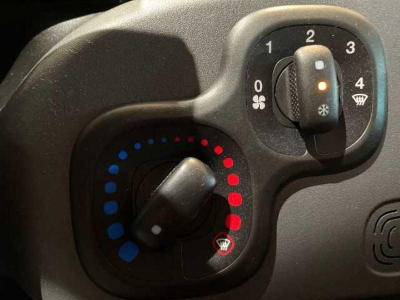 FIAT Panda III 2016 1.0 hybrid City Cross s&s 70cv