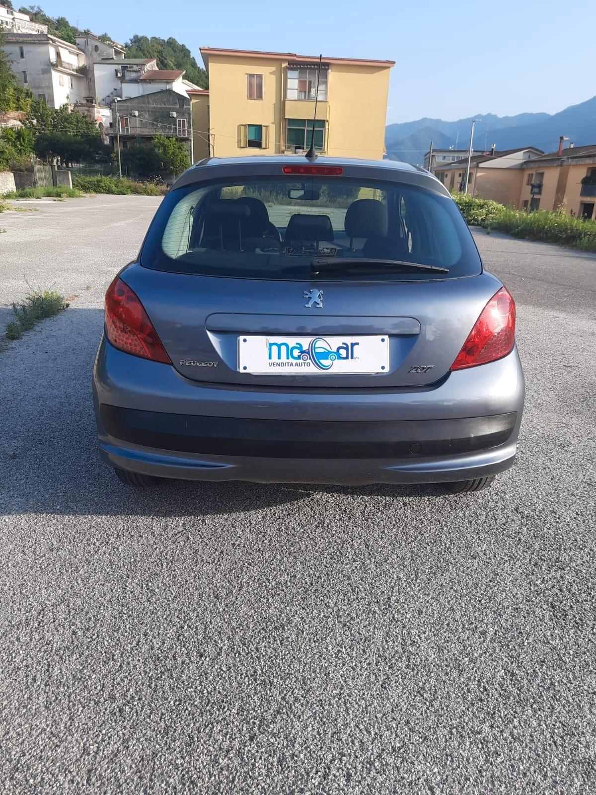 Peugeot 207 1.4 8V 75CV 5p. X Line ECO GPL