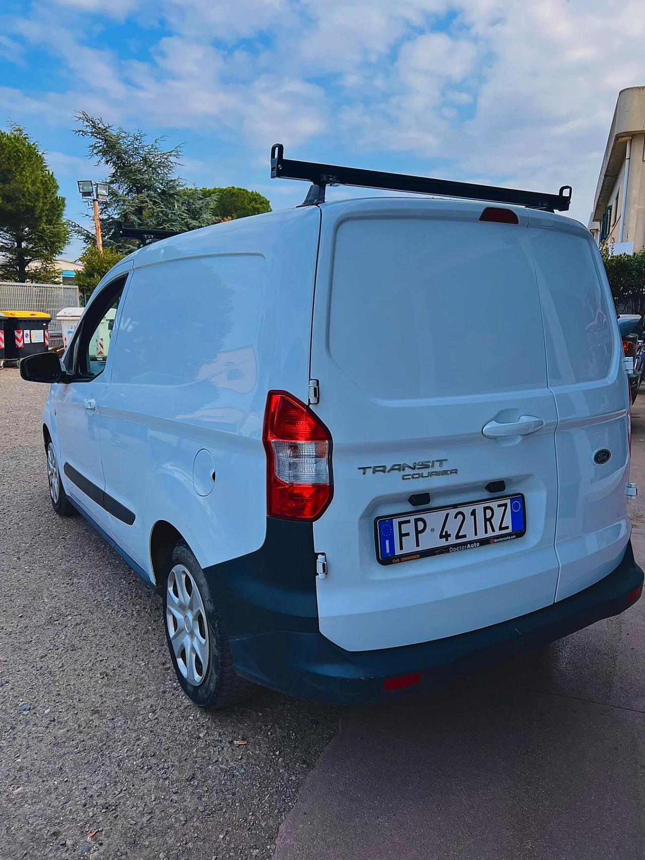 Ford Transit Courier 1.5 TDCi 75CV Van Trend
