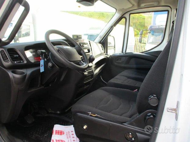 Iveco Daily 60C15 3000 150CV FRIGO FRCX-20+PEDANA